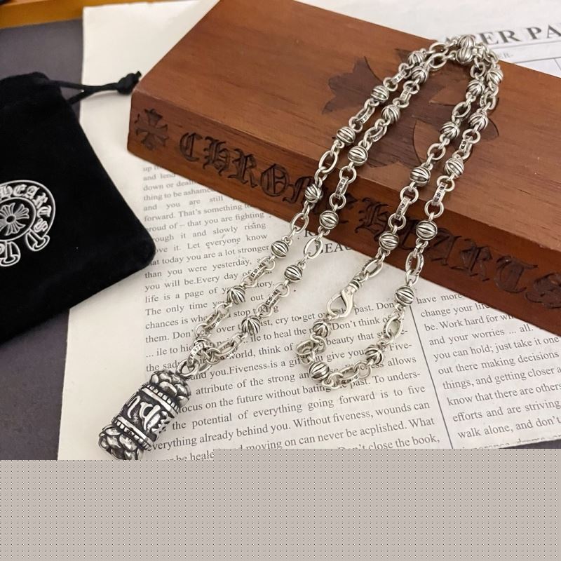 Ch**me He**ts necklaces